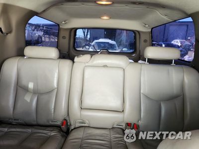 Zdjęcie 10 z 13 samochodu: 2005 GMC YUKON XL C1500 VIN:1GKEC16Z05J188128 - miniatura