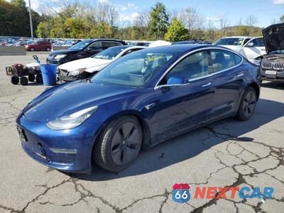 2018 TESLA MODEL 3 LONG RANGE 5YJ3E1EA1JF022520 - główne zdjęcie licytacji z USA - miniatura