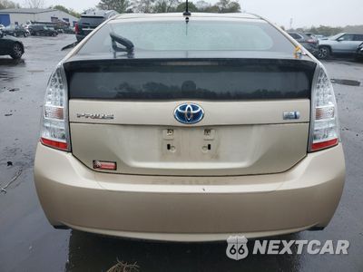 Zdjęcie 6 z 12 samochodu: 2011 TOYOTA PRIUS VIN:JTDKN3DU2B0260959 - miniatura