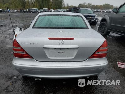 Zdjęcie 6 z 13 samochodu: 2002 MERCEDES-BENZ SLK 230 KOMPRESSOR VIN:WDBKK49F42F261969 - miniatura
