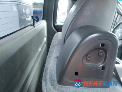 Zdjęcie 10 z 12 samochodu: 2004 FORD F150 VIN:1FTPF12554NC55179 - miniatura