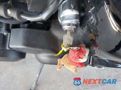 Zdjęcie 8 z 10 samochodu: 2020 HONDA VT750 C VIN:JH2RC5006LK600629 - miniatura