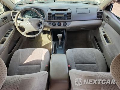Zdjęcie 8 z 12 samochodu: 2003 TOYOTA CAMRY LE VIN:4T1BE32K93U739998 - miniatura