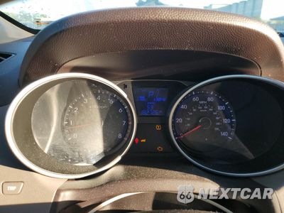 Zdjęcie 9 z 12 samochodu: 2011 HYUNDAI TUCSON GL VIN:KM8JT3AB1BU229307 - miniatura