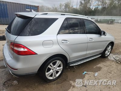 Trzecie zdjęcie samochodu z tyłu: 2012 MERCEDES-BENZ ML 350 4MATIC VIN:4JGDA5HB3CA043145 - miniatura