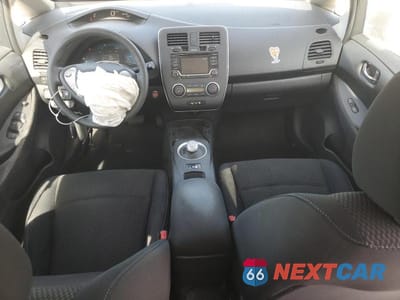 Zdjęcie 8 z 12 samochodu: 2016 NISSAN LEAF S-24 VIN:1N4AZ0CP6GC305696 - miniatura