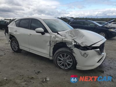 Czwarte zdjęcie samochodu z boku: 2025 MAZDA CX-5 SELECT VIN:JM3KFBBL7S0593036 - miniatura