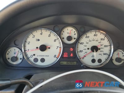 Zdjęcie 9 z 14 samochodu: 2001 MAZDA MX-5 MIATA BASE VIN:JM1NB353210204918 - miniatura