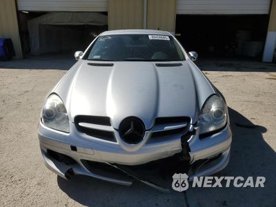 Piąte zdjęcie samochodu w środku: 2005 MERCEDES-BENZ SLK 350 VIN:WDBWK56F25F027183 - miniatura