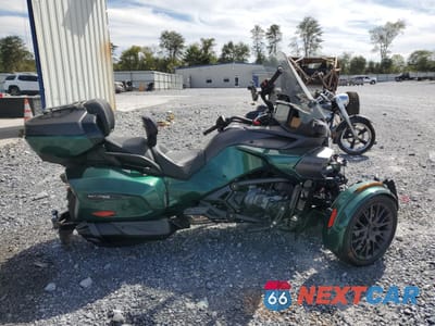 2025 CAN-AM SPYDER ROADSTER F3-T 2BXREDD22SV000142 - główne zdjęcie licytacji z USA - miniatura