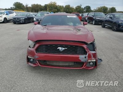 Piąte zdjęcie samochodu w środku: 2016 FORD MUSTANG VIN:1FA6P8TH0G5292855 - miniatura