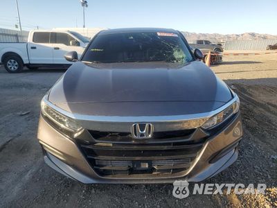 Piąte zdjęcie samochodu w środku: 2019 HONDA ACCORD LX VIN:1HGCV1F19KA126926 - miniatura
