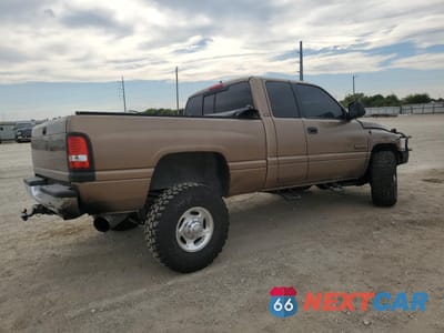 Trzecie zdjęcie samochodu z tyłu: 2001 DODGE RAM 2500 VIN:1B7KF23681J164918 - miniatura