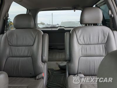 Zdjęcie 10 z 15 samochodu: 2004 HONDA ODYSSEY EXL VIN:5FNRL18094B117611 - miniatura