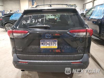 Zdjęcie 6 z 13 samochodu: 2022 TOYOTA RAV4 XLE VIN:JTMRWRFV9ND155529 - miniatura