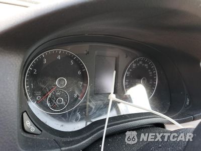 Zdjęcie 9 z 12 samochodu: 2013 VOLKSWAGEN PASSAT SE VIN:1VWBH7A38DC138583 - miniatura