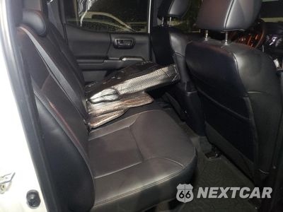 Zdjęcie 10 z 12 samochodu: 2023 TOYOTA TACOMA DOUBLE CAB VIN:3TYCZ5AN1PT164704 - miniatura
