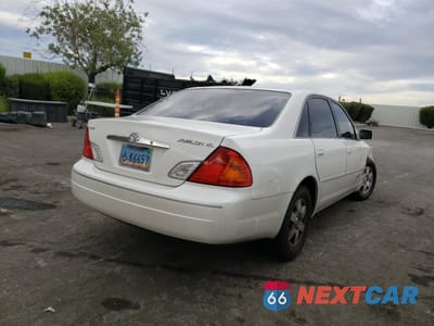 Trzecie zdjęcie samochodu z tyłu: 2002 TOYOTA AVALON XL VIN:4T1BF28B12U263582 - miniatura