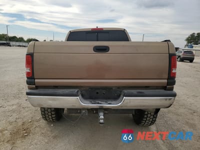 Zdjęcie 6 z 14 samochodu: 2001 DODGE RAM 2500 VIN:1B7KF23681J164918 - miniatura