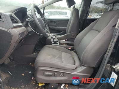 Zdjęcie 7 z 13 samochodu: 2019 HONDA ODYSSEY EX VIN:5FNRL6H54KB086564 - miniatura