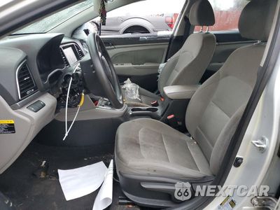 Zdjęcie 7 z 13 samochodu: 2017 HYUNDAI ELANTRA SE VIN:5NPD84LF8HH122220 - miniatura