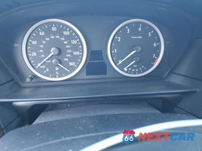 Zdjęcie 9 z 12 samochodu: 2007 BMW 530 XI VIN:WBANF73567CU25782 - miniatura