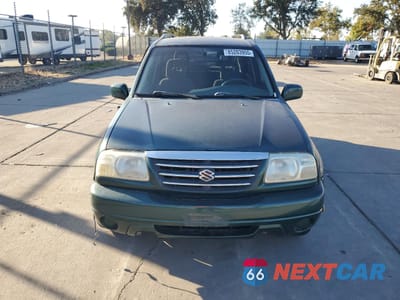 Piąte zdjęcie samochodu w środku: 2001 SUZUKI GRAND VITARA XL7 TOURING VIN:JS3TY92V914104825 - miniatura