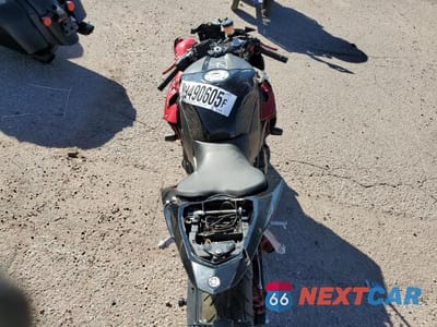 Zdjęcie 6 z 8 samochodu: 2009 YAMAHA YZFR1 VIN:JYARN23E09A005620 - miniatura
