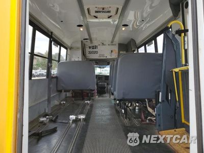 Zdjęcie 10 z 13 samochodu: 2013 CHEVROLET EXPRESS SCHOOL BUS VIN:1GB3G3BG7D1170610 - miniatura