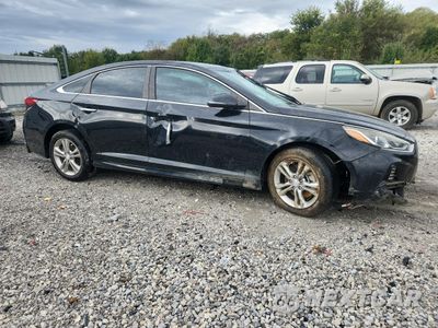 Czwarte zdjęcie samochodu z boku: 2018 HYUNDAI SONATA SPORT VIN:5NPE34AF0JH624909 - miniatura