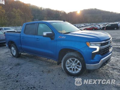 Czwarte zdjęcie samochodu z boku: 2023 CHEVROLET SILVERADO K1500 LT VIN:1GCUDDE80PZ156640 - miniatura