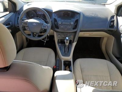 Zdjęcie 8 z 12 samochodu: 2015 FORD FOCUS SE VIN:1FADP3F25FL259104 - miniatura