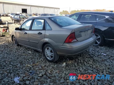 Drugie zdjęcie samochodu z przodu: 2004 FORD FOCUS SE COMFORT VIN:1FAFP34Z04W147086 - miniatura