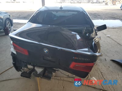 Zdjęcie 6 z 15 samochodu: 2019 BMW M550XI VIN:WBAJB9C50KB464629 - miniatura