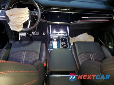 Zdjęcie 8 z 13 samochodu: 2021 AUDI RS Q8 VIN:WU1ARBF1XMD037936 - miniatura