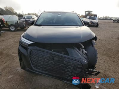 Piąte zdjęcie samochodu w środku: 2023 AUDI Q4 E-TRON PREMIUM PLUS VIN:WA1L2BFZ9PP012748 - miniatura