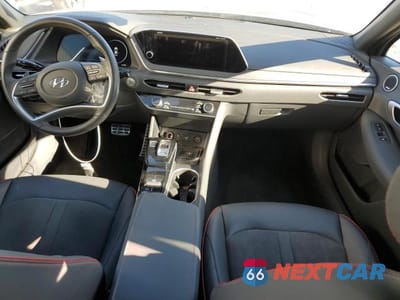Zdjęcie 8 z 11 samochodu: 2022 HYUNDAI SONATA SEL PLUS VIN:5NPEJ4J28NH149146 - miniatura