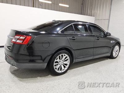 Trzecie zdjęcie samochodu z tyłu: 2014 FORD TAURUS LIMITED VIN:1FAHP2F86EG179303 - miniatura