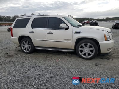 Czwarte zdjęcie samochodu z boku: 2010 CADILLAC ESCALADE HYBRID VIN:1GYUCEEJ1AR213229 - miniatura
