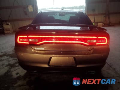 Zdjęcie 6 z 14 samochodu: 2014 DODGE CHARGER R/T VIN:2C3CDXCT3EH220563 - miniatura