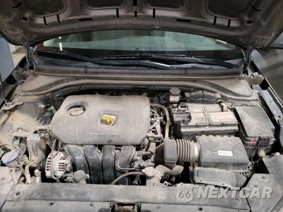 Zdjęcie 11 z 13 samochodu: 2019 HYUNDAI ELANTRA SE VIN:5NPD74LF9KH410595 - miniatura