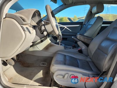 Zdjęcie 7 z 13 samochodu: 2005 AUDI A4 2.0T AVANT QUATTRO VIN:WAUKF68E45A427562 - miniatura