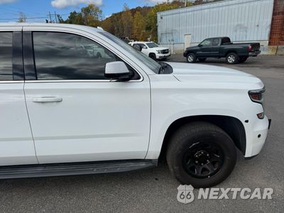 Piąte zdjęcie samochodu w środku: 2017 CHEVROLET TAHOE POLICE VIN:1GNLCDEC2HR190882 - miniatura