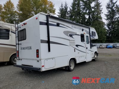 Czwarte zdjęcie samochodu z boku: 2015 CHEVROLET EXPRESS G4500 VIN:1GB6G5CG7F1126827 - miniatura