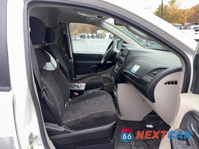 Piąte zdjęcie samochodu w środku: 2013 RAM TRADESMAN VIN:2C4JRGAG9DR658622 - miniatura