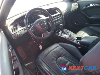 Zdjęcie 8 z 12 samochodu: 2011 AUDI A5 PREMIUM PLUS VIN:WAULFAFH7BN003639 - miniatura