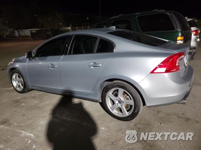 Drugie zdjęcie samochodu z przodu: 2013 VOLVO S60 T5 VIN:YV1612FS2D2189394 - miniatura