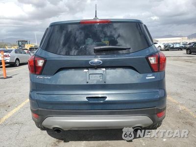 Zdjęcie 6 z 12 samochodu: 2019 FORD ESCAPE SE VIN:1FMCU0GDXKUA35887 - miniatura