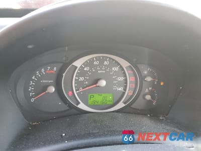 Zdjęcie 9 z 13 samochodu: 2005 HYUNDAI TUCSON GLS VIN:KM8JN12D45U223004 - miniatura
