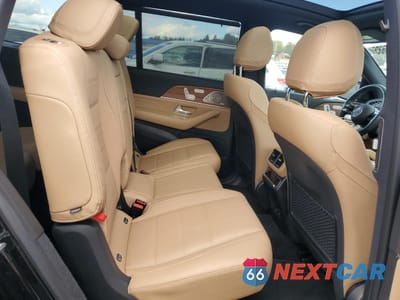 Zdjęcie 11 z 15 samochodu: 2025 MERCEDES-BENZ GLS 450 4MATIC VIN:4JGFF5KE0SB368129 - miniatura